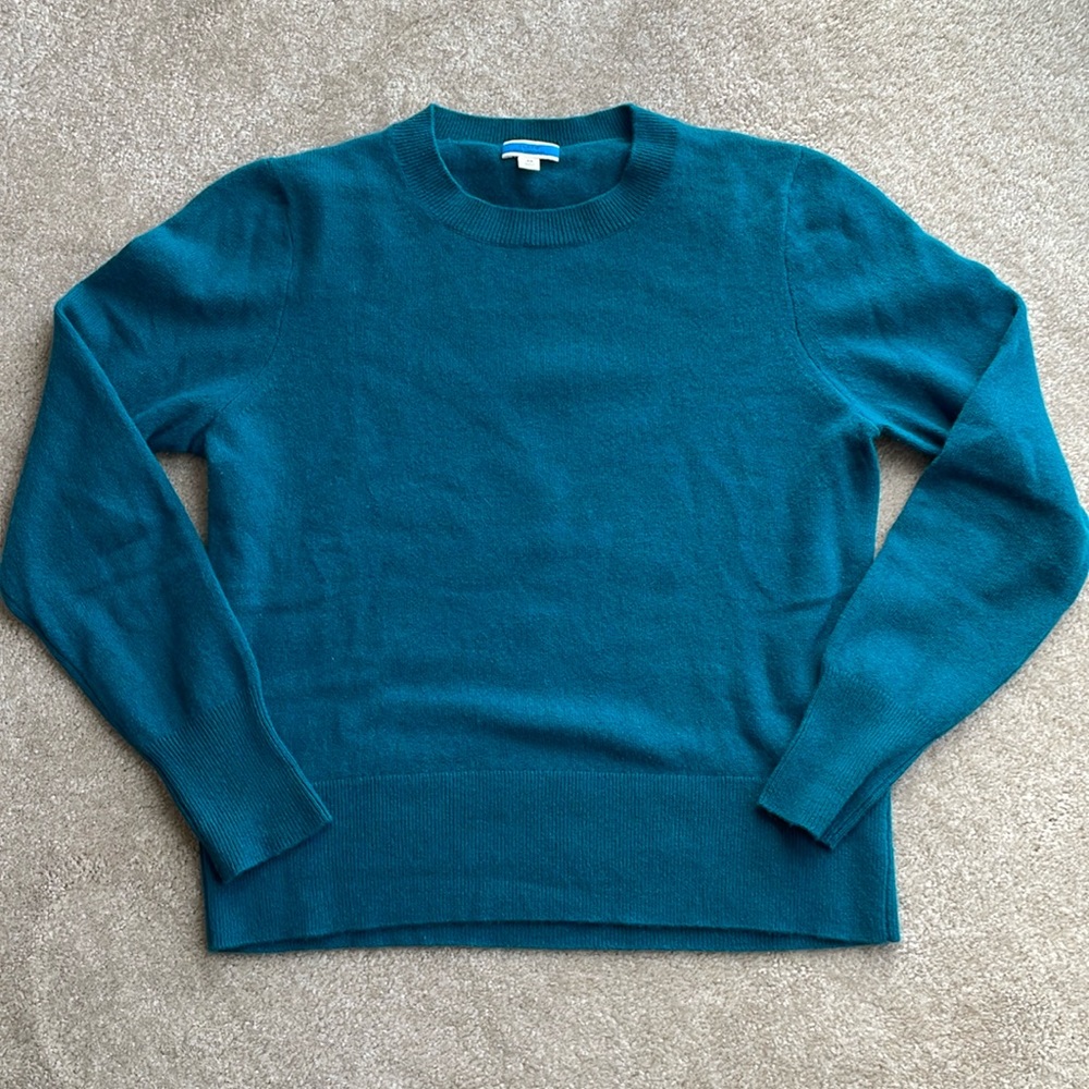 JCrew Cashmere Classic fit Crewneck Sweater